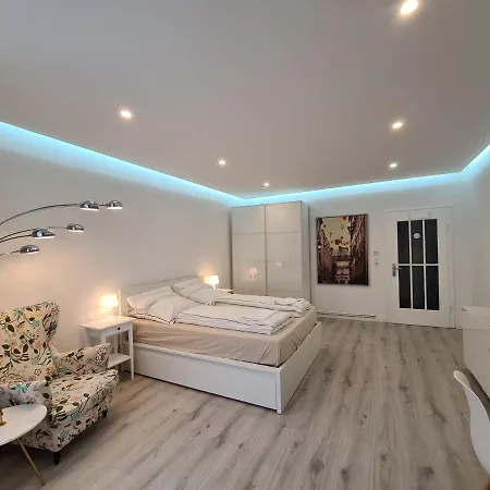 Schoene Im Herzen Von Lägenhet *