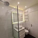 Apartment Schoene Im Herzen Von